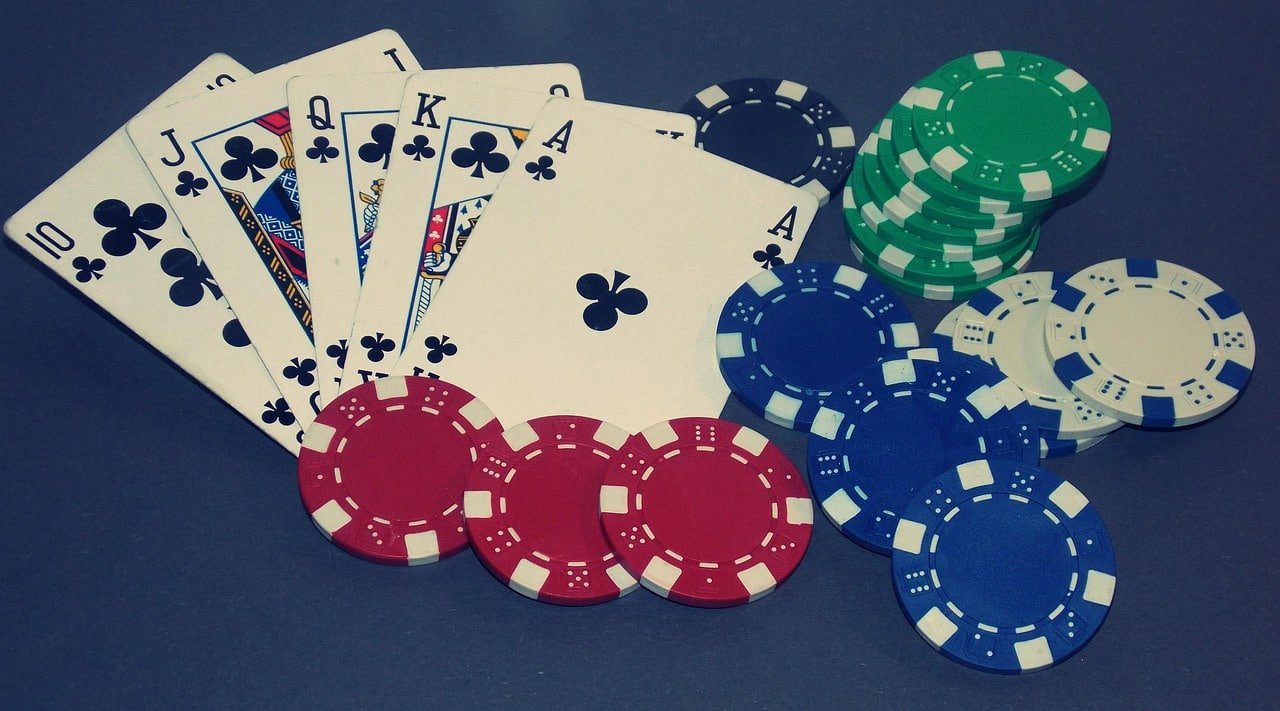 Jelajahi berbagai kategori permainan dan taruhan dalam platform foya88